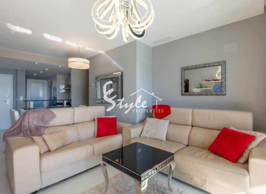 Resale - Apartamento - Punta Prima