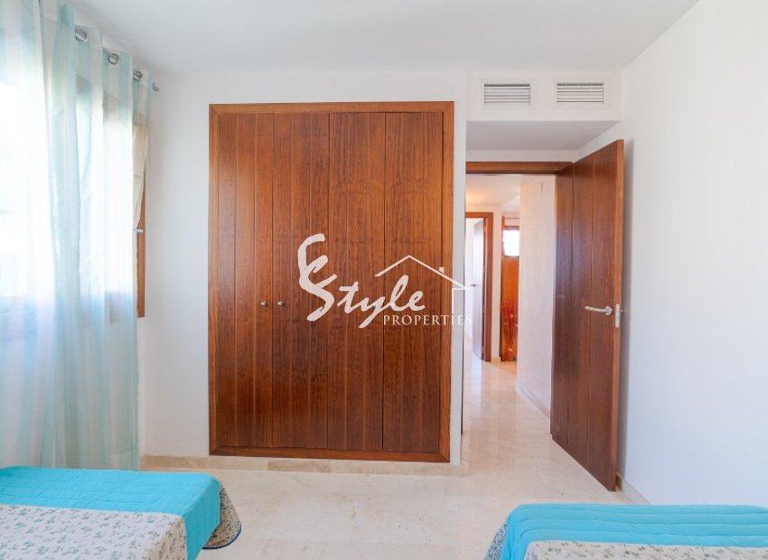 Resale - Apartamento - Punta Prima