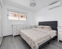 Resale - Apartamento - Punta Prima