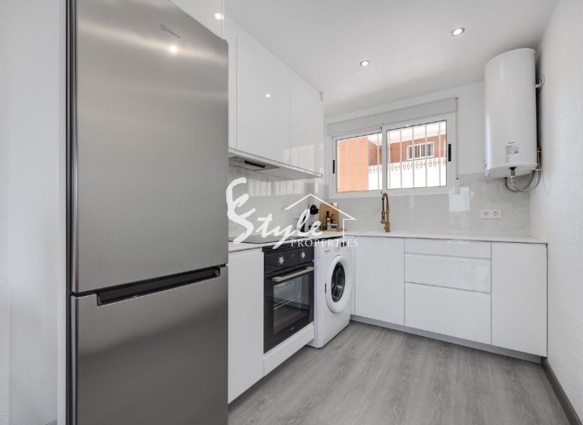 Resale - Apartamento - Punta Prima