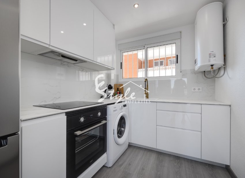 Resale - Apartamento - Punta Prima