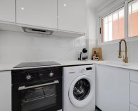 Resale - Apartamento - Punta Prima