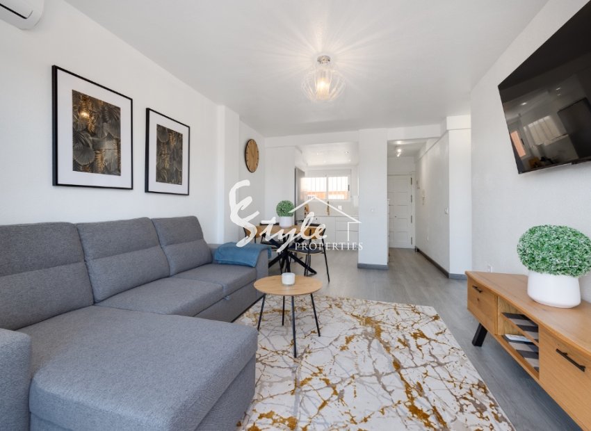 Resale - Apartamento - Punta Prima