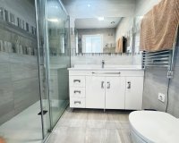 Resale - Apartamento - Punta Prima