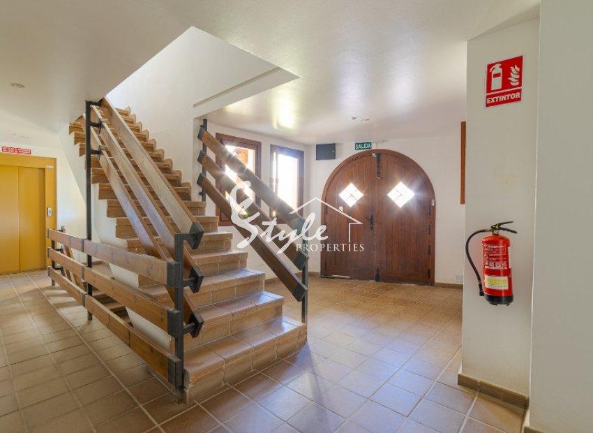 Resale - Apartamento - Punta Prima