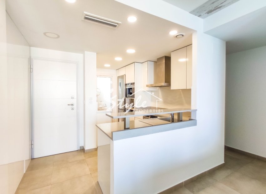 Resale - Apartamento - Punta Prima