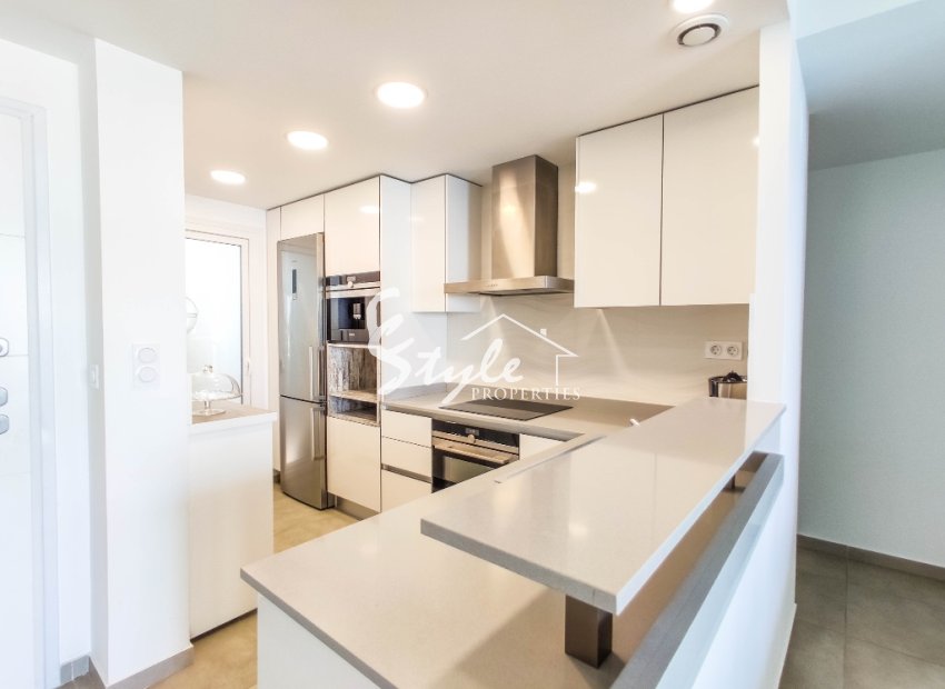 Resale - Apartamento - Punta Prima