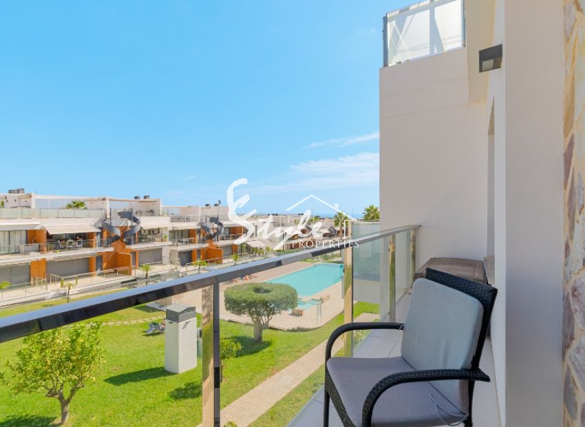 Resale - Apartamento - Punta Prima