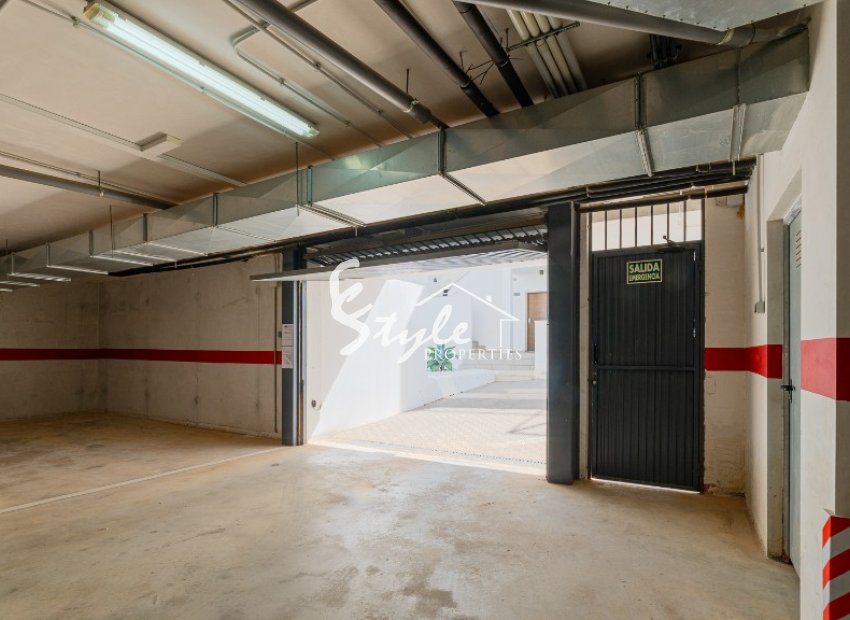 Resale - Apartamento - Punta Prima