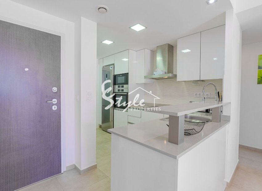 Resale - Apartamento - Punta Prima