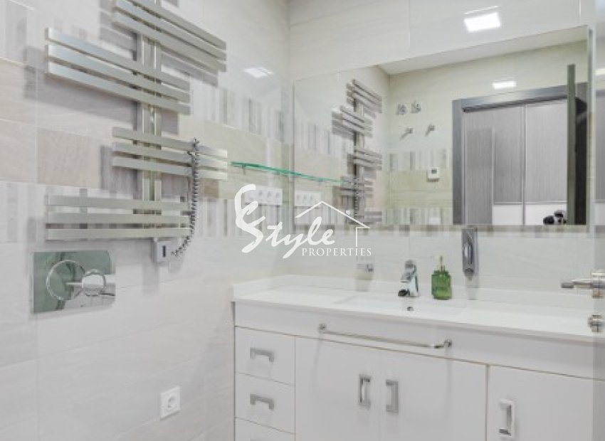 Resale - Apartamento - Punta Prima