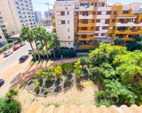 Resale - Apartamento - Punta Prima