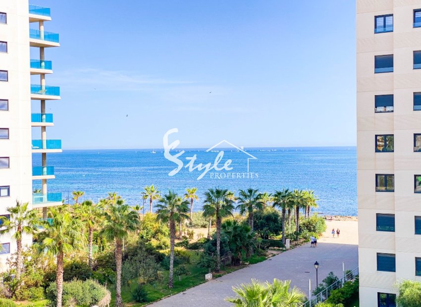 Resale - Apartamento - Punta Prima