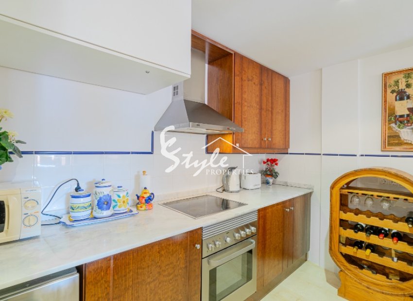 Resale - Apartamento - Punta Prima