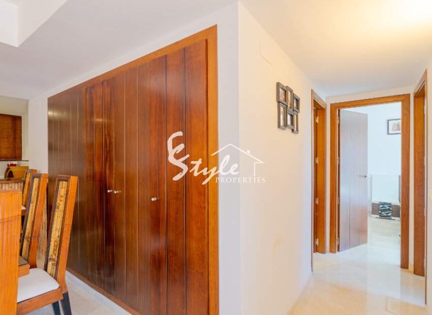 Resale - Apartamento - Punta Prima