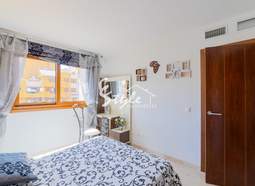 Resale - Apartamento - Punta Prima