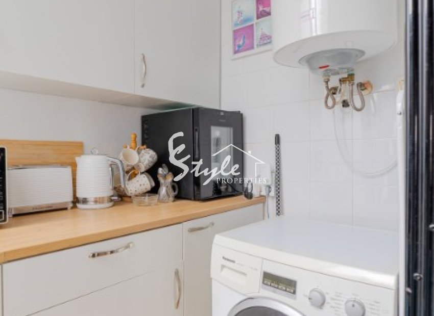 Resale - Apartamento - Punta Prima