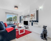 Resale - Apartamento - Punta Prima