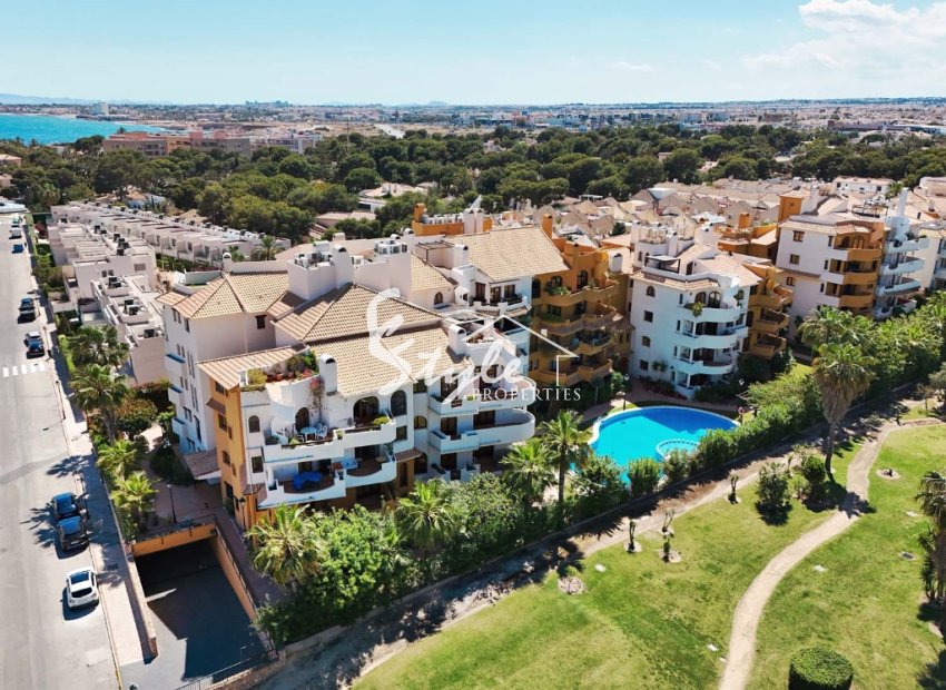 Resale - Apartamento - Punta Prima