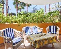 Resale - Apartamento - Punta Prima