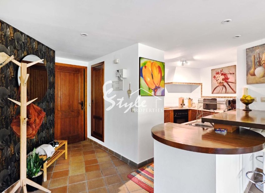 Resale - Apartamento - Punta Prima