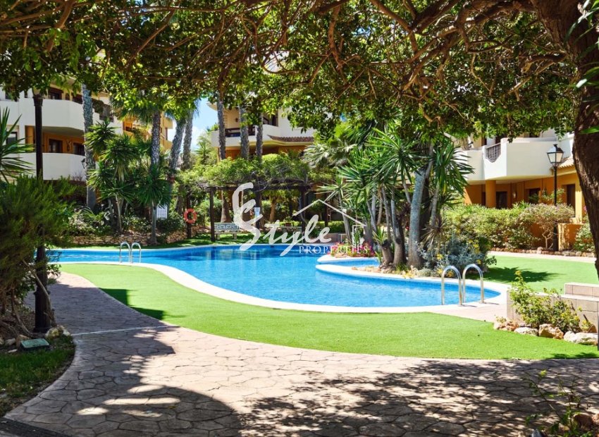 Resale - Apartamento - Punta Prima