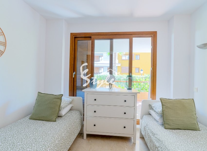 Resale - Apartamento - Punta Prima