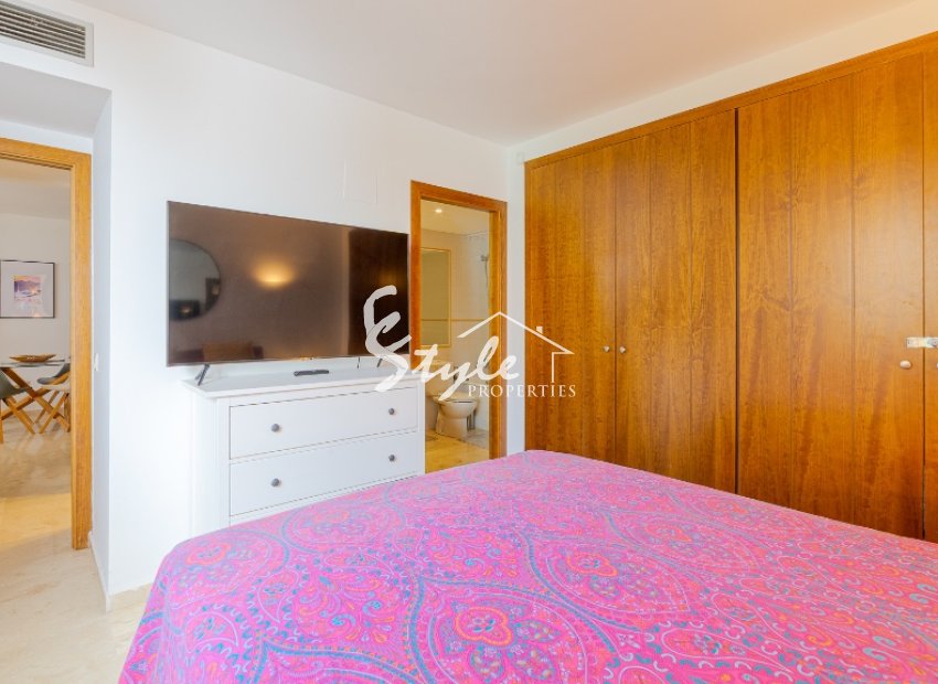 Resale - Apartamento - Punta Prima