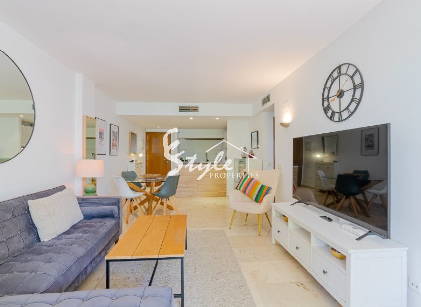 Resale - Apartamento - Punta Prima