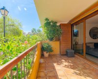 Resale - Apartamento - Punta Prima