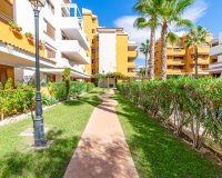 Resale - Apartamento - Punta Prima