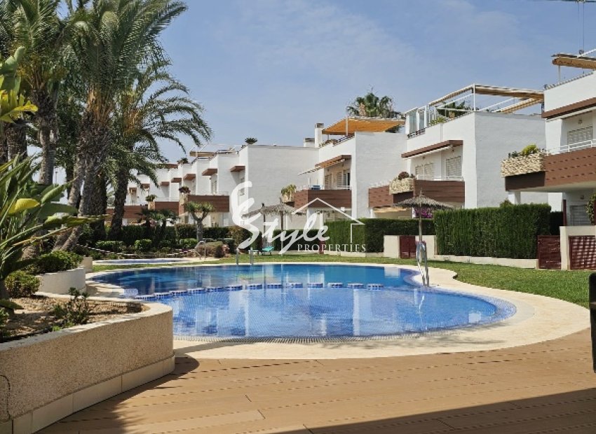 Resale - Apartamento - Punta Prima