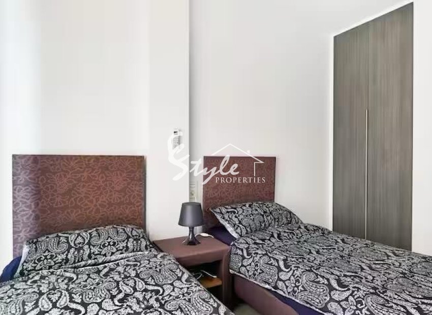 Resale - Apartamento - Punta Prima