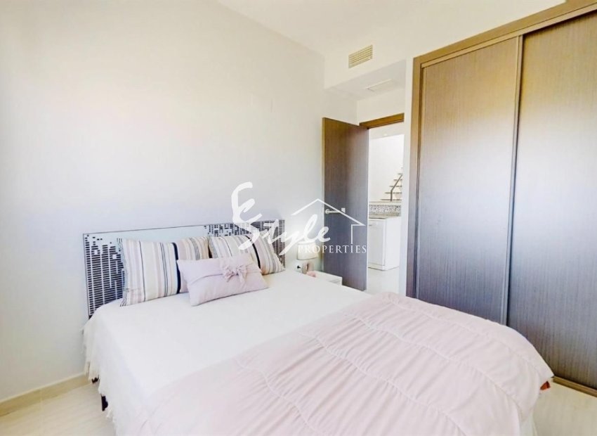 Resale - Apartamento - Punta Prima