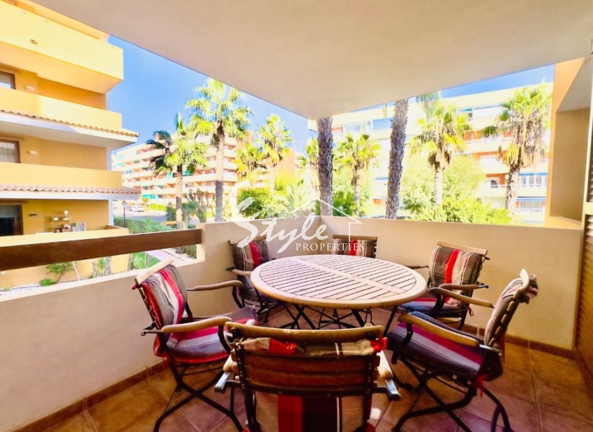 Resale - Apartamento - Punta Prima