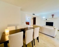 Resale - Apartamento - Punta Prima