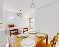 Resale - Apartamento - Punta Prima