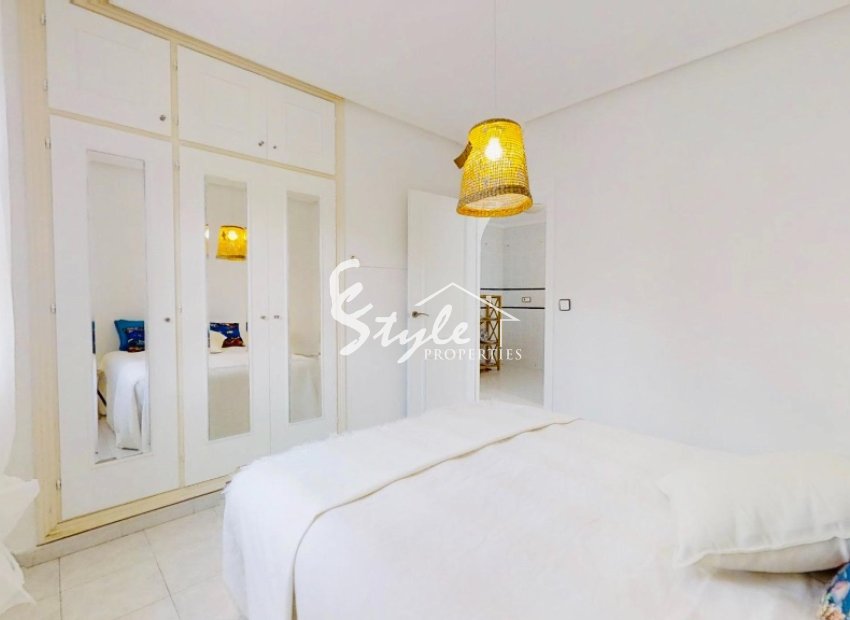 Resale - Apartamento - Punta Prima