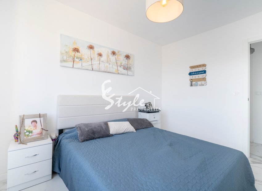 Resale - Apartamento - Punta Prima