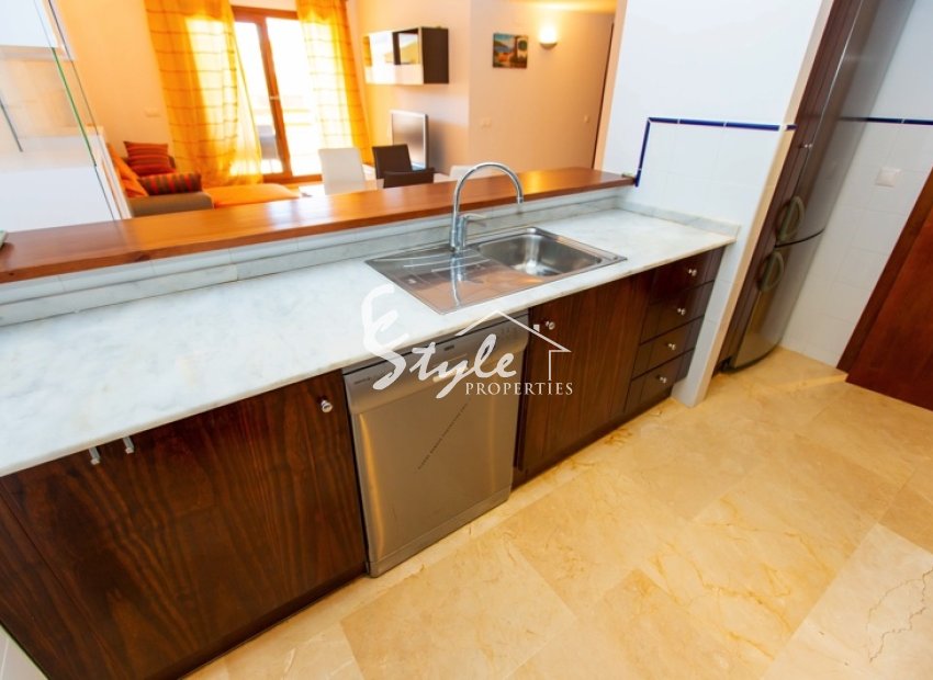 Resale - Apartamento - Punta Prima