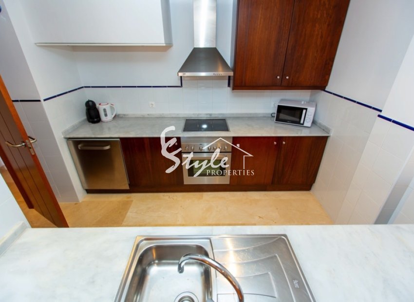 Resale - Apartamento - Punta Prima