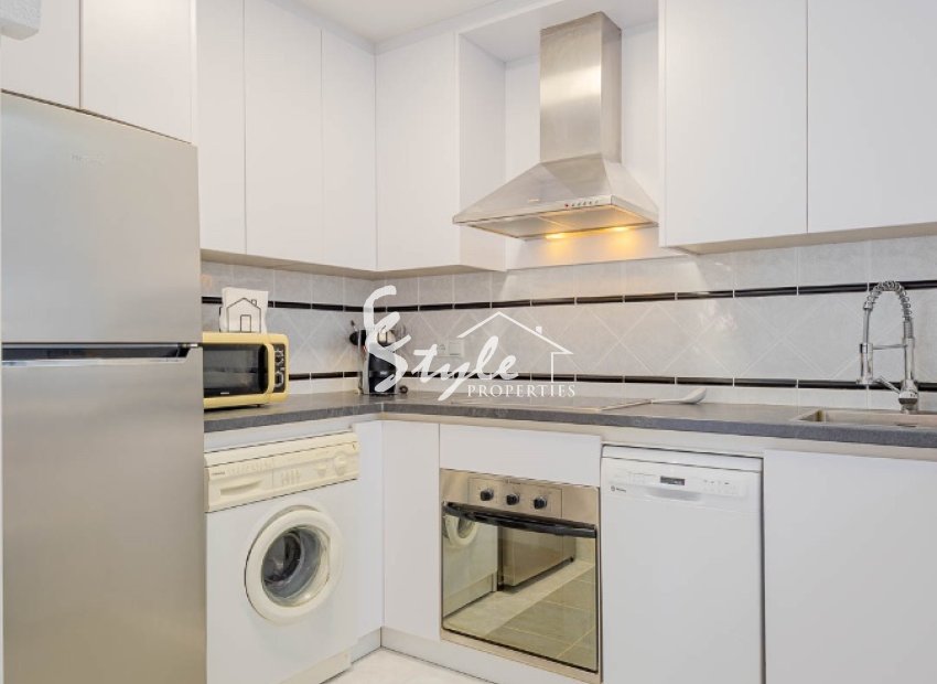 Resale - Apartamento - Punta Prima