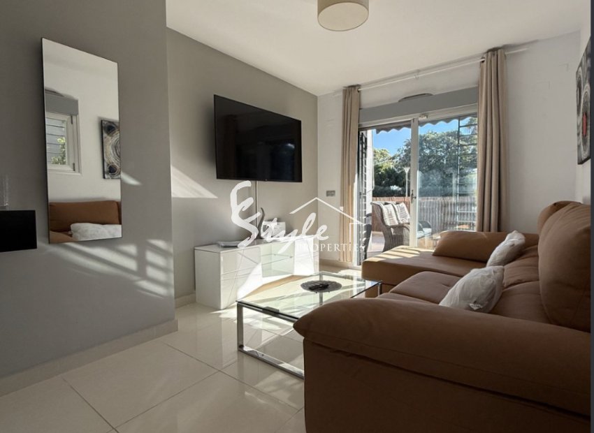 Resale - Apartamento - Punta Prima