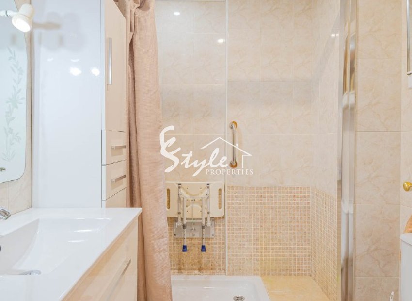 Resale - Apartamento - Punta Prima