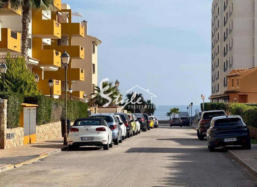 Resale - Apartamento - Punta Prima