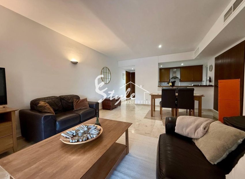 Resale - Apartamento - Punta Prima