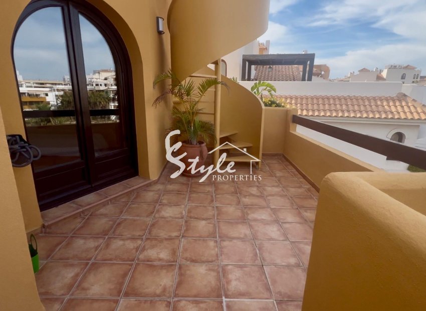 Resale - Apartamento - Punta Prima