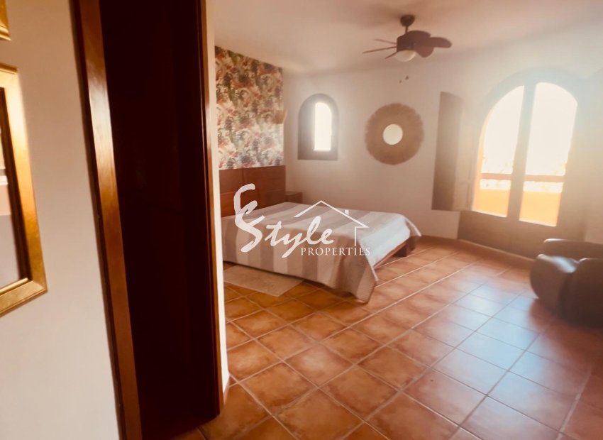 Resale - Apartamento - Punta Prima