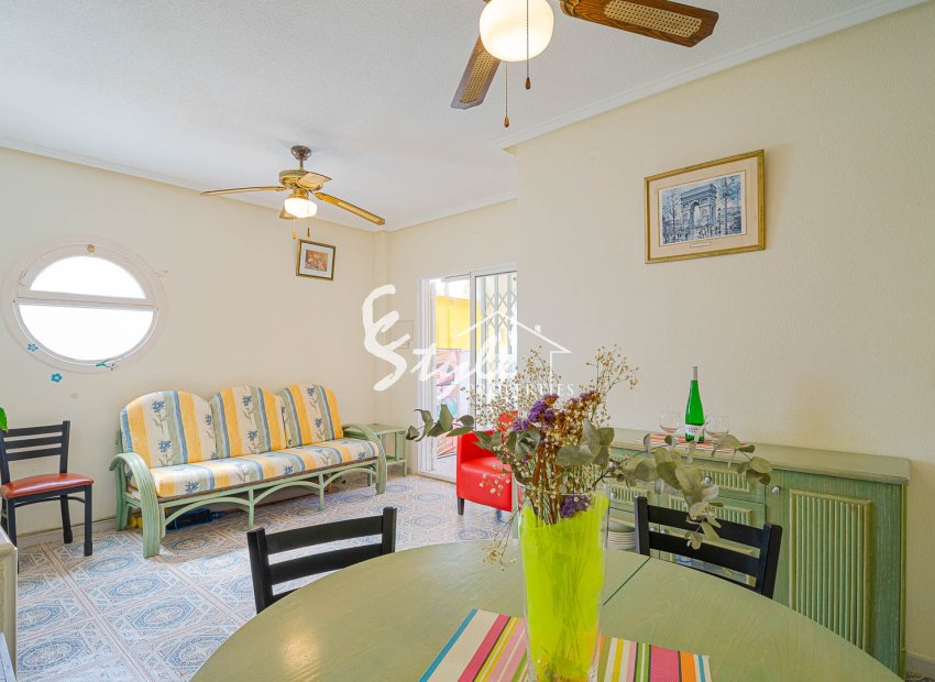 Resale - Apartamento - Punta Prima