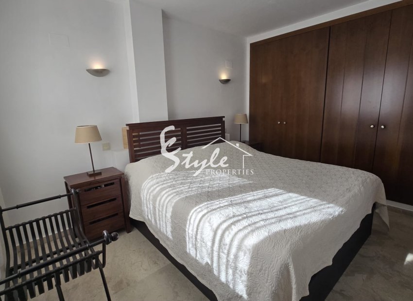 Resale - Apartamento - Punta Prima